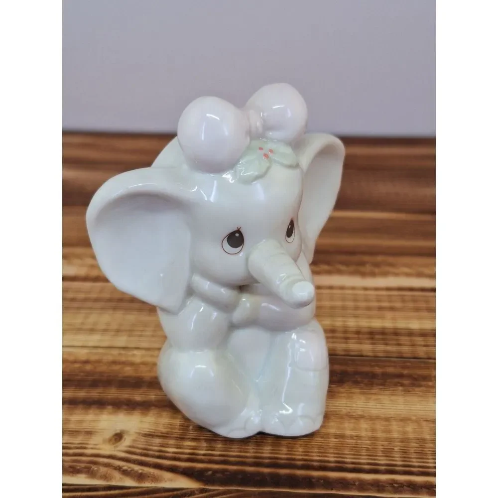 RARE Vintage 1993 Precious‎ Moments Holiday Elephant Light Red Light